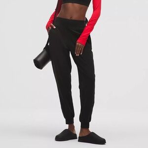 lululemon Align™ High-Rise Jogger Regular size 6